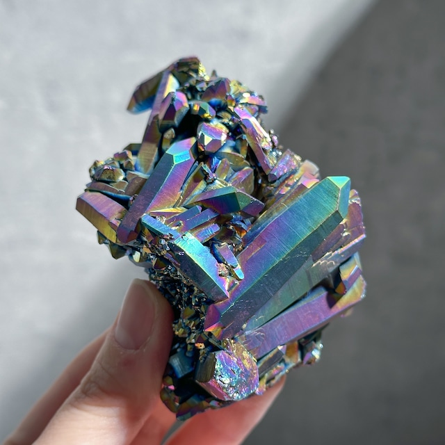 宇宙的なレインボーの輝きチタンオーラクォーツ クラスター22◇Titanium Aura Quartz◇