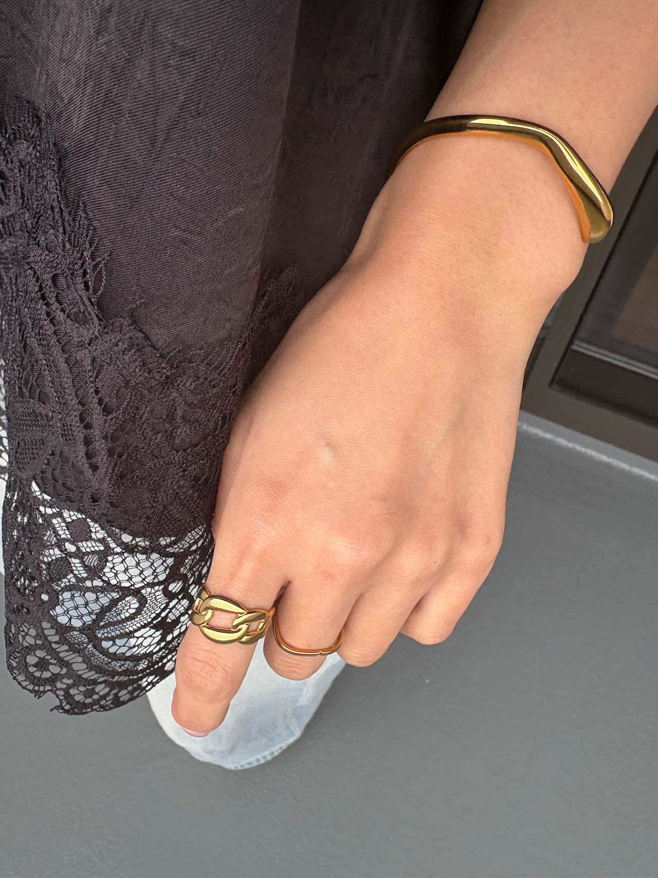 スクエアワンストーンリング