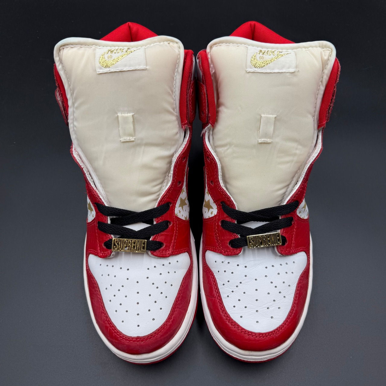 ×SUPREME SB DUNK HIGH RED STARS 307385-161