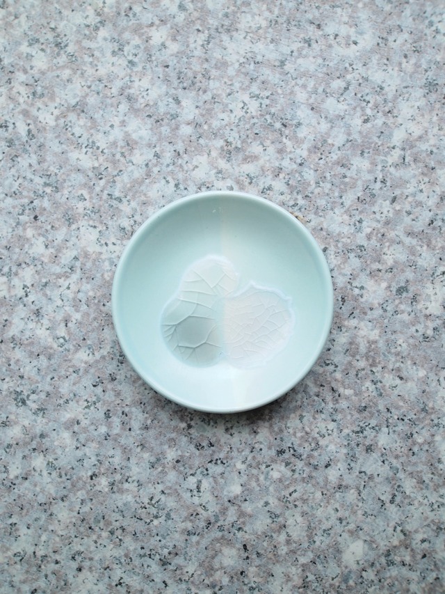 KILNOUT　豆皿／mamezara　water-#02（clear-grey）【KIL-MZ-water-#02-CLGR】