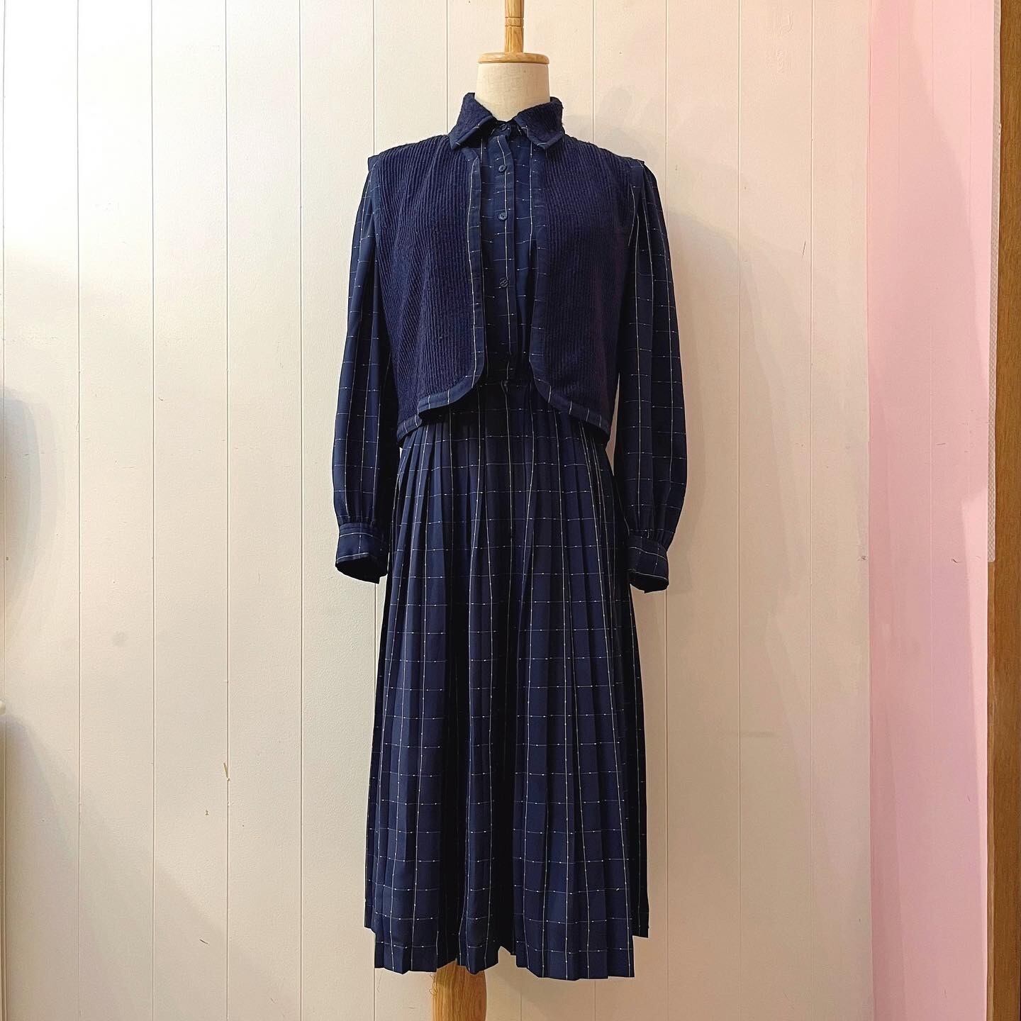 navy white check vest set one-piece