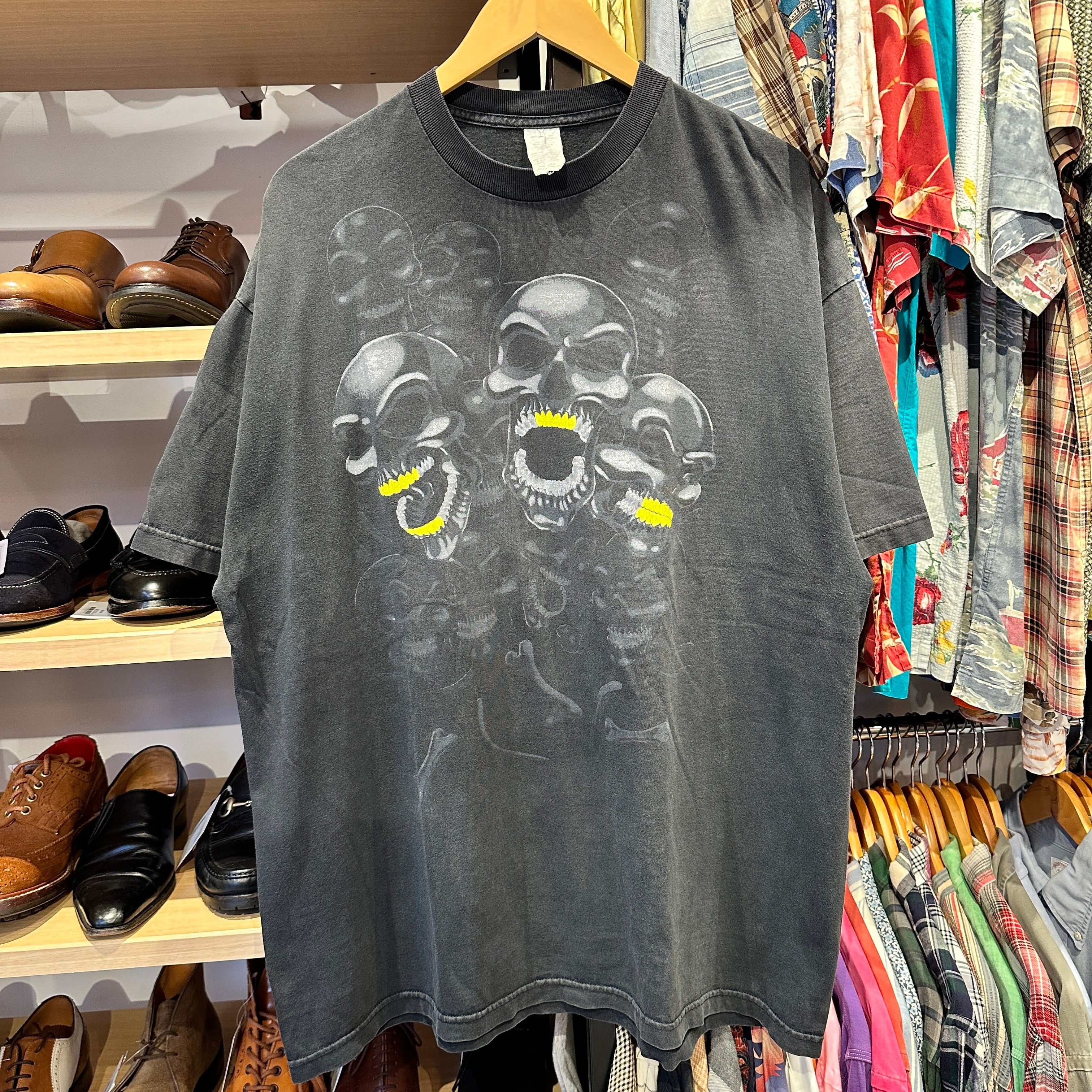 Ⓝ1990s SKULL T-SHIRT BLACK | safarionline