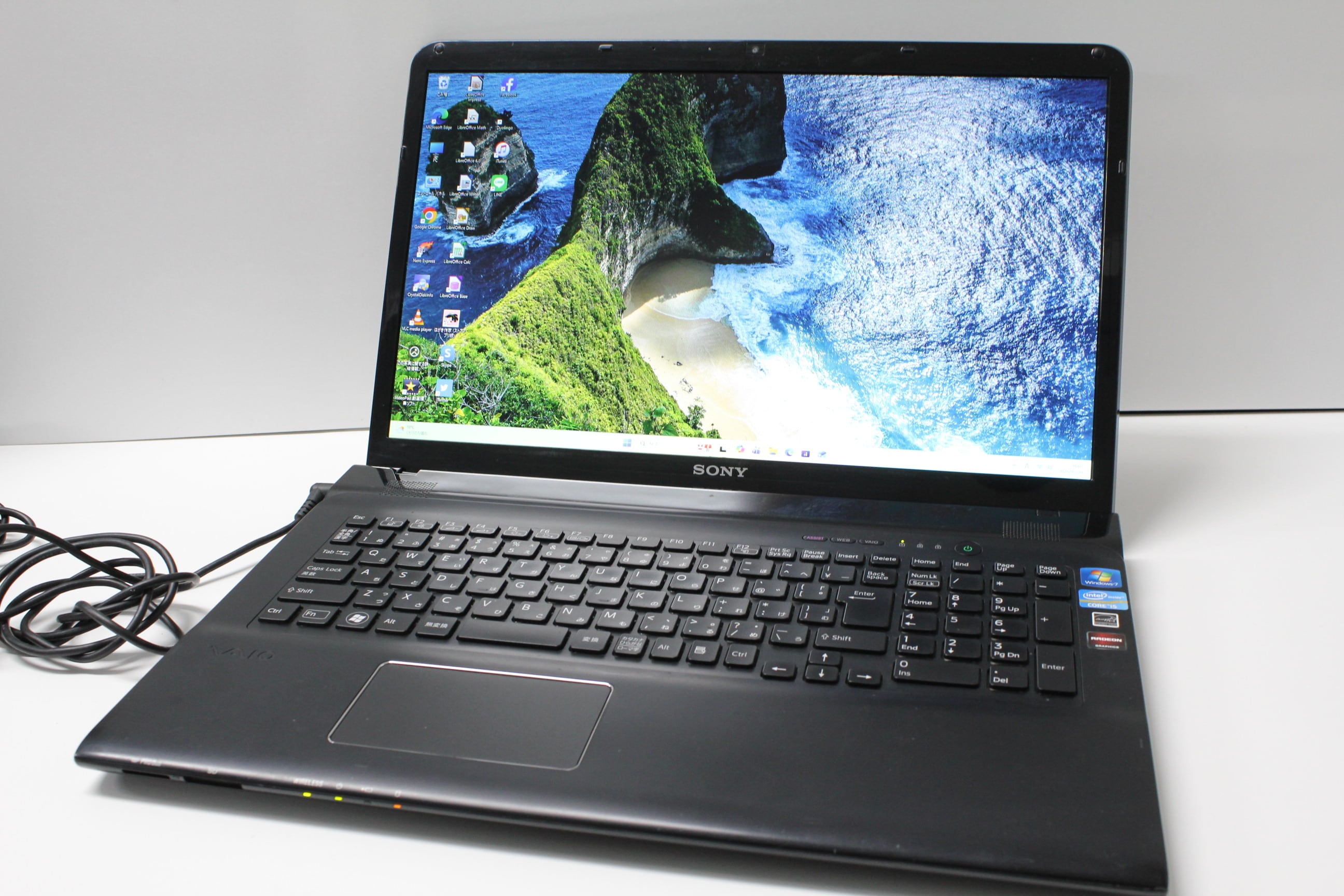 中古良品ノートパソコン Windows11+office Sony VPCEH39J core i5-2450M/メモリ8GB/爆速SSD256GB /15.6インチ/カメラ/無線内蔵/ブルーレイ 中古良品ノートパソコン Windows11+office Sony VPCEH39J core i5