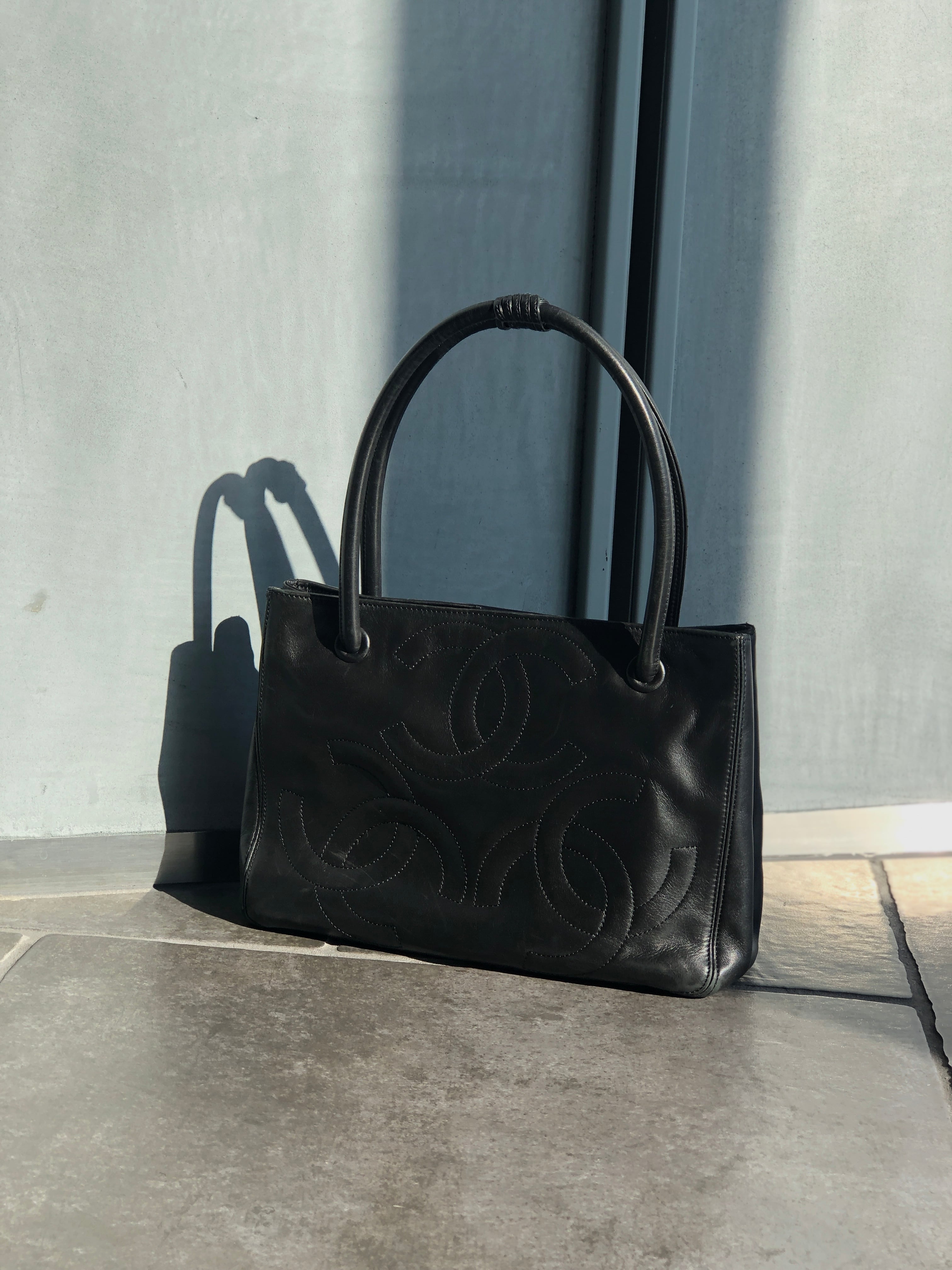 CHANEL シャネル トートバッグ ブラック ココマーク レザー トリプル