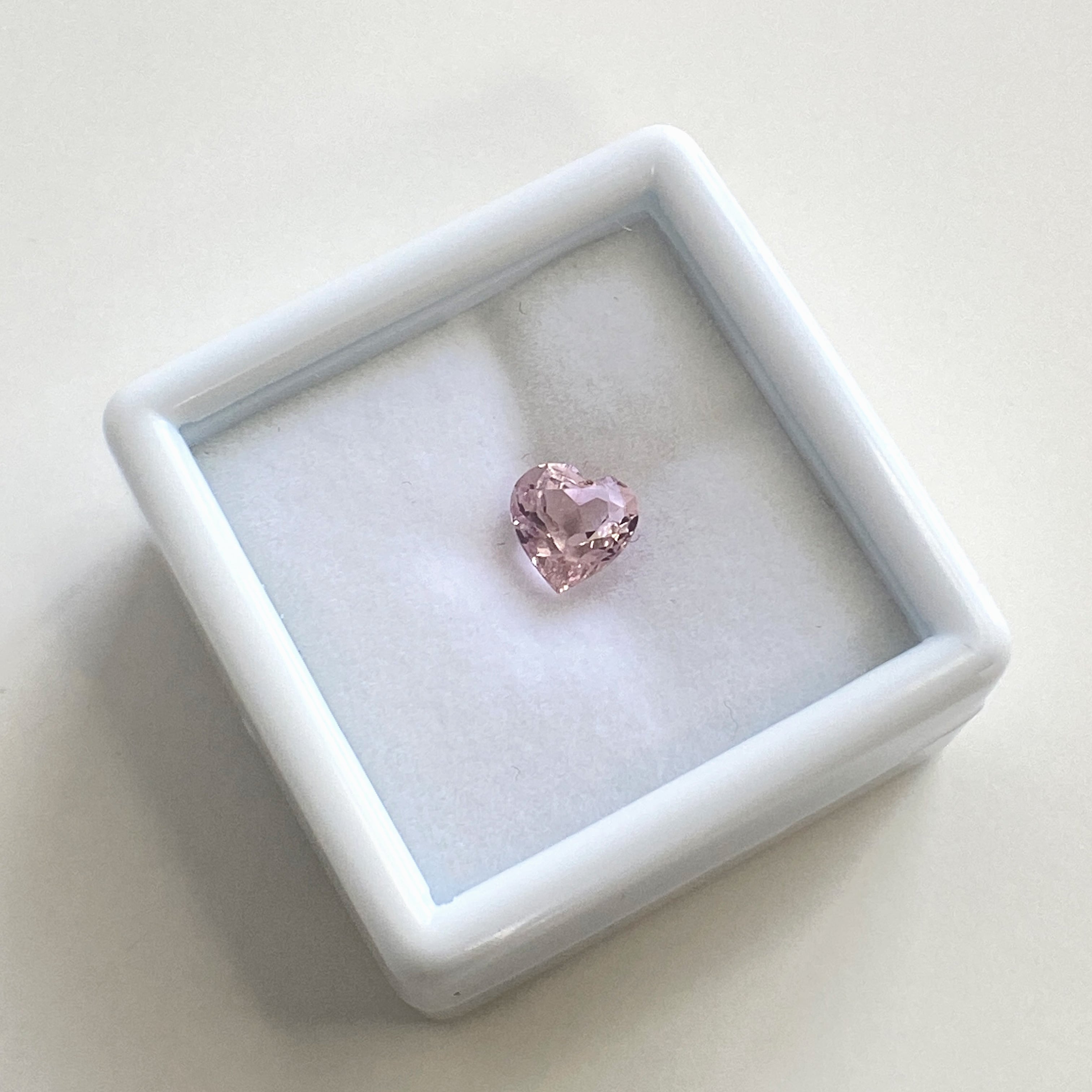 Morganite 0.9ct モルガナイト kg-0045