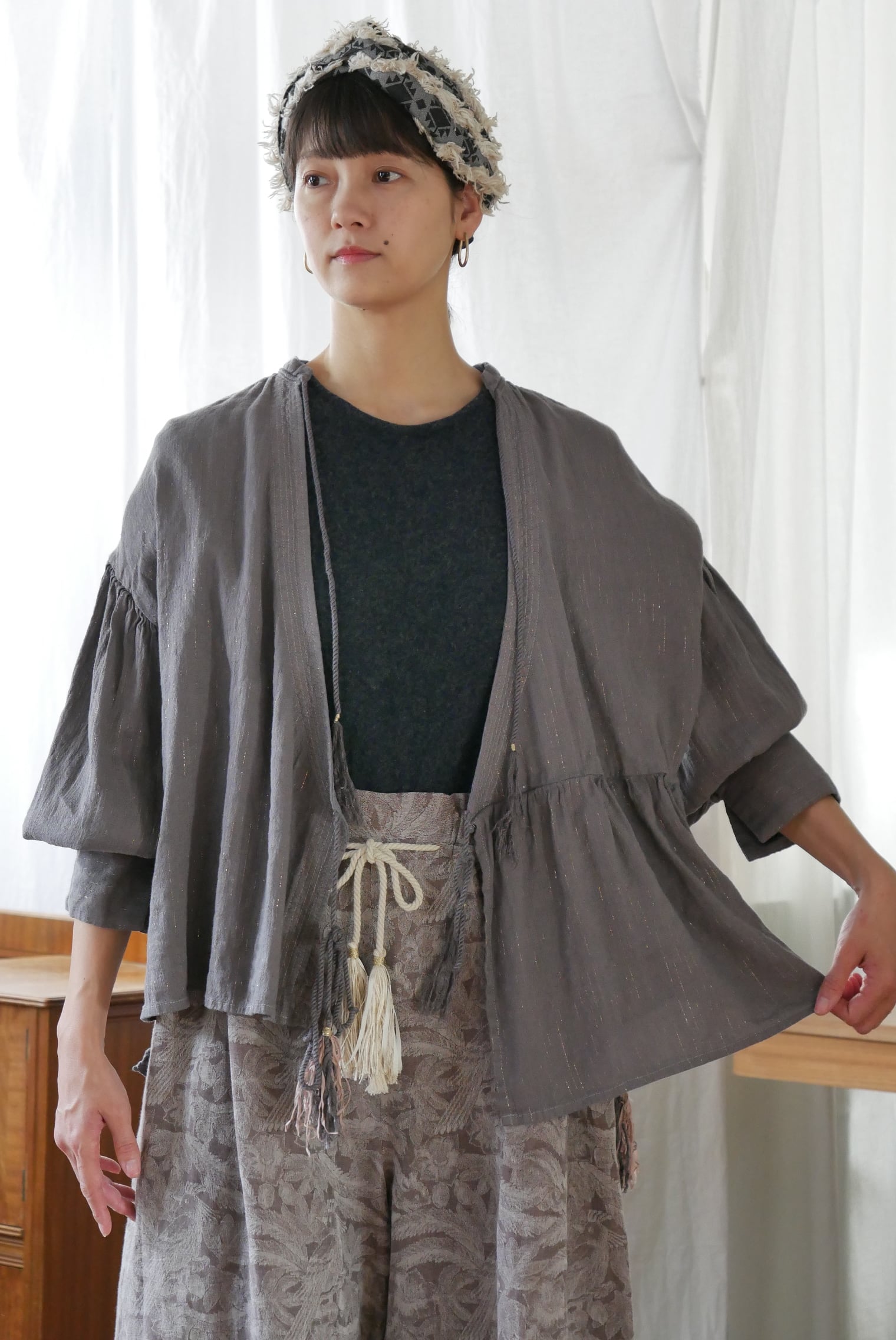 yurtao ユルタオ　金ラメブラウス YURTAO】ラメカントリークロス カシュクールブラウス ギャザースリーブ