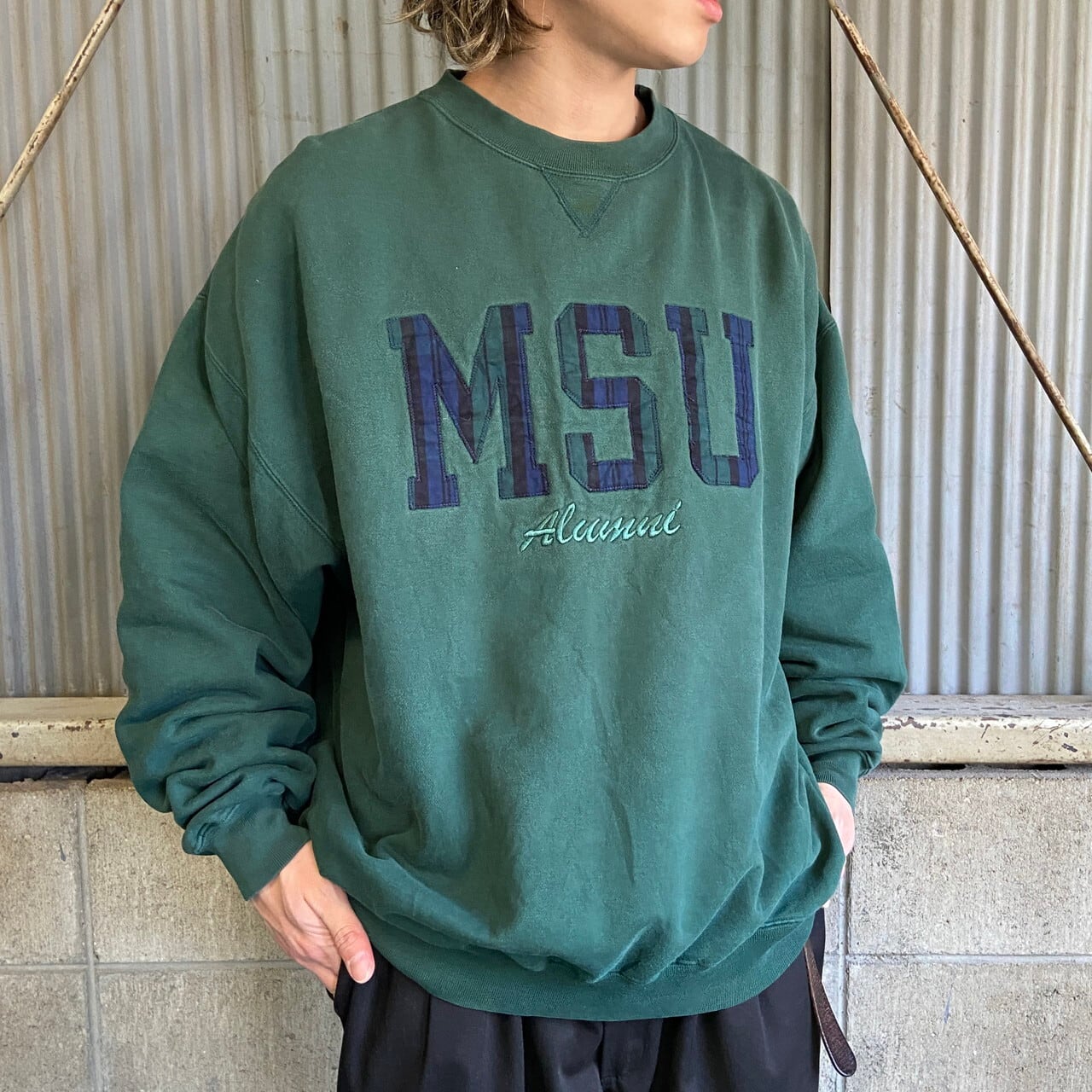 ビッグサイズ 90年代〜 MSU ALUMNI ヘビーウェイト カレッジロゴ 刺繍 スウェットシャツ メンズ2XL相当 古着 90s ヴィンテージ  ビンテージ トレーナー グリーン 緑色 大きいサイズ【スウェット】【SW20】【AN20】【CS2312-AL2】 | cave