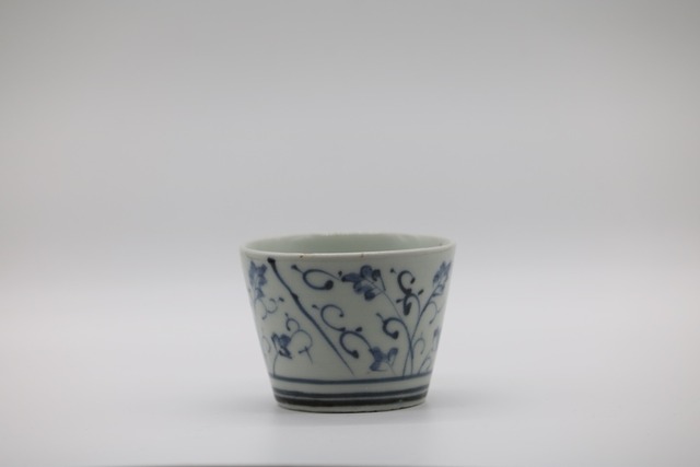 古伊万里 染付花唐草文 猪口