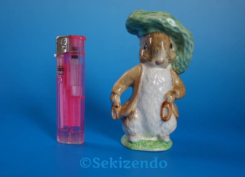 有田焼 鍋島藩窯様式 色鍋島 菊唐草文 一峰窯 江上峰弥 草花文 花瓶