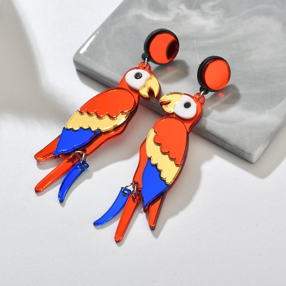 116 カラフルビジュー付きオウムさん　ハンドメイド　ピアスorイヤリング カラフルオウム ピアス イヤリング Bird colorful parrot 鳥ピアス | Neons