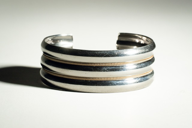 Vintage Tiffany & Co 14K & Silver Gold Line Bangle