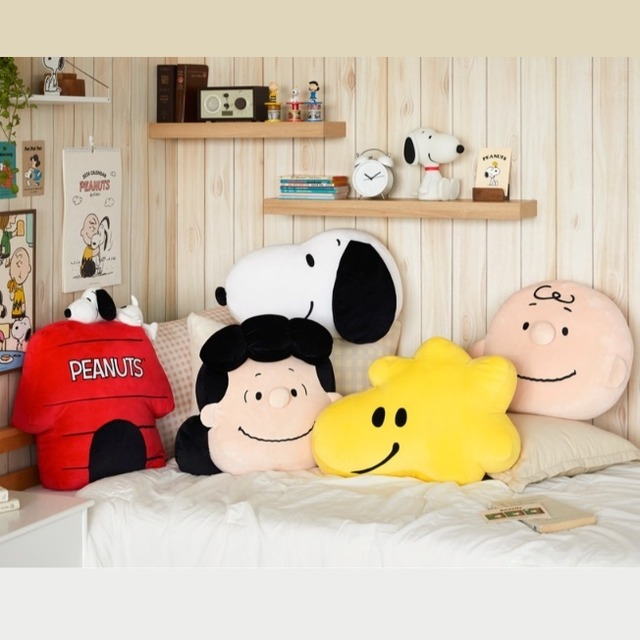 PEANUTS SNOOPY】スヌーピー&フレンズ クッション 5種 | petit MaKaNa 