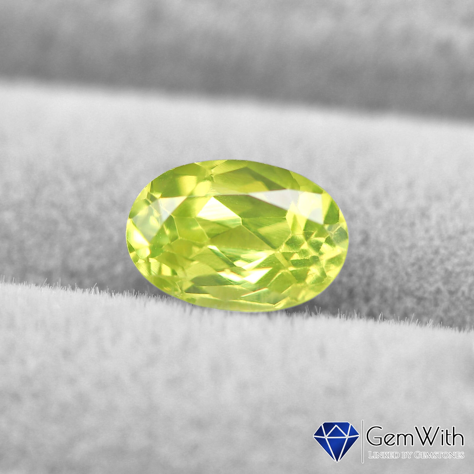 アンドラダイトガーネット トパゾライト 0.354ct クッション 日独ソ