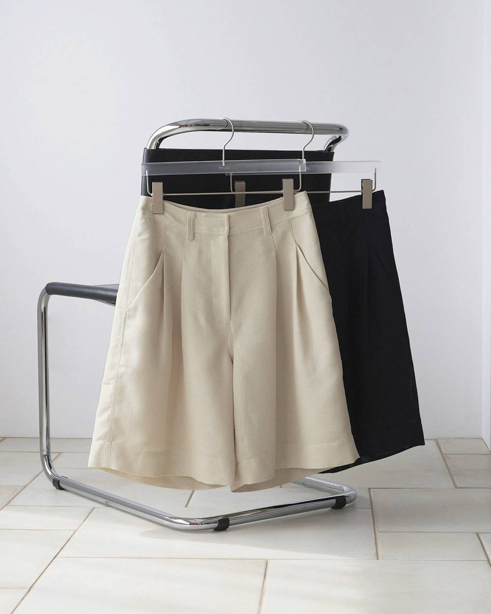 パンツ anuke Tuck Half Pants 即納】 アンヌーク anuke 2026springsummer ボトムス Tuck Half Pants