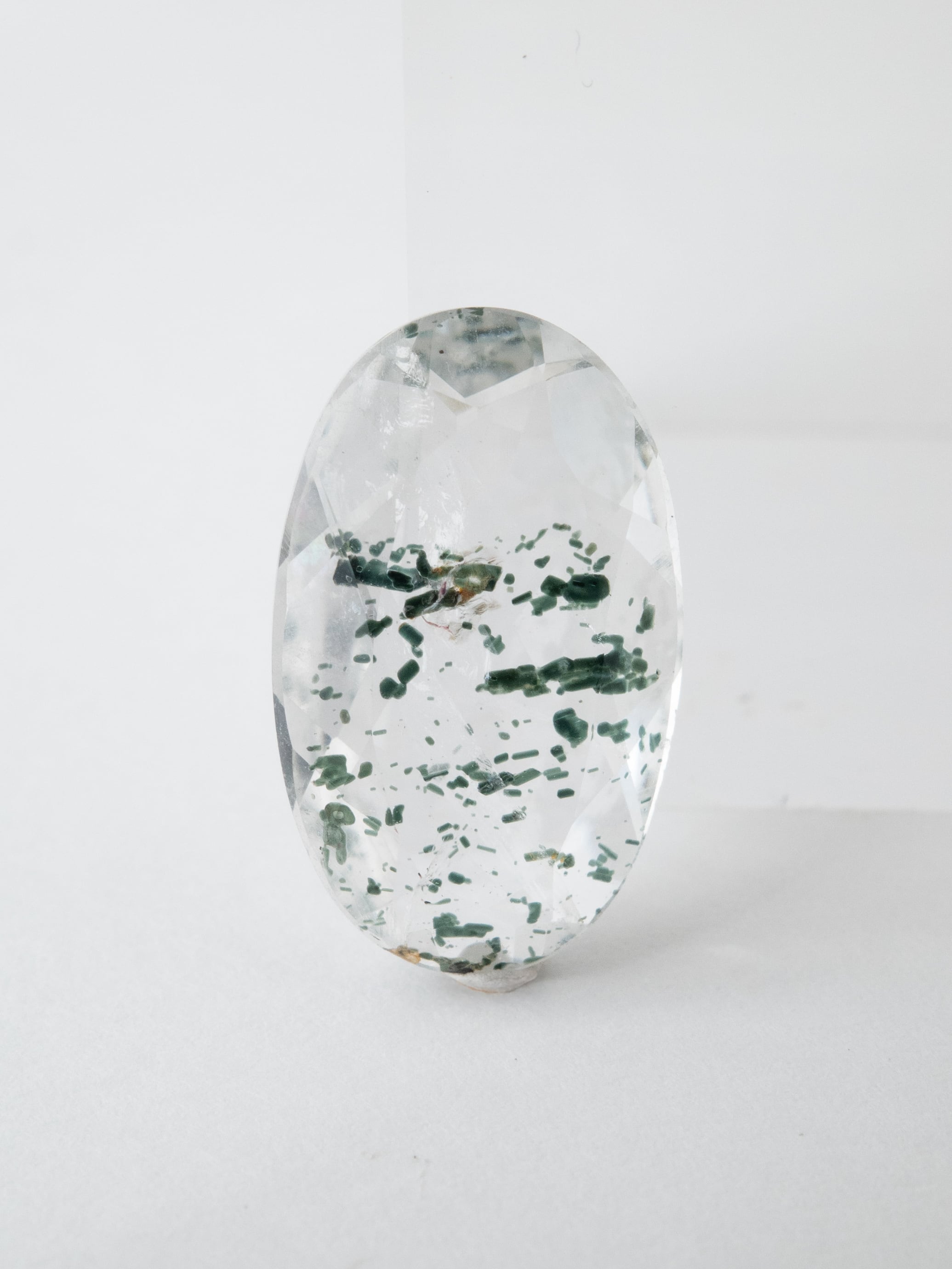 トレモライトインクォーツ - a08