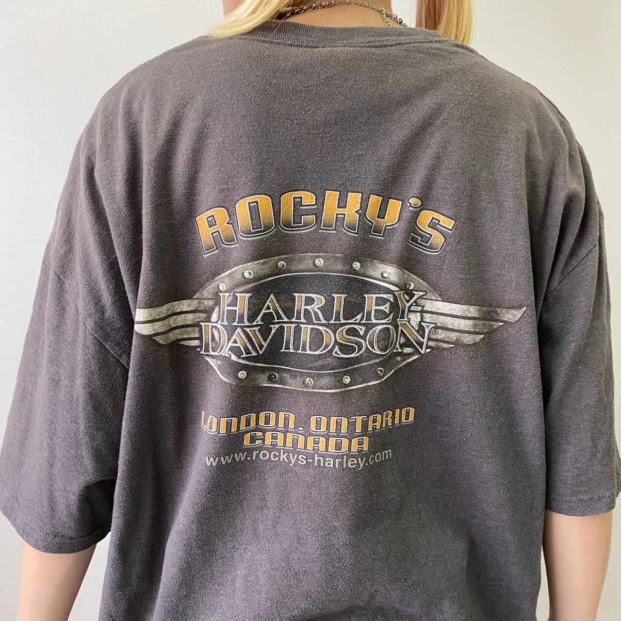 USA製 Harley-Davidson ハーレーダビッドソン バックロゴプリント ポケットTシャツ メンズXL 古着 両面プリント 胸ロゴ  モーターサイクル バイクTシャツ チャコールグレー 灰色 【Tシャツ】【VC】 | cave 古着屋【公式】古着通販サイト powered by  BASE