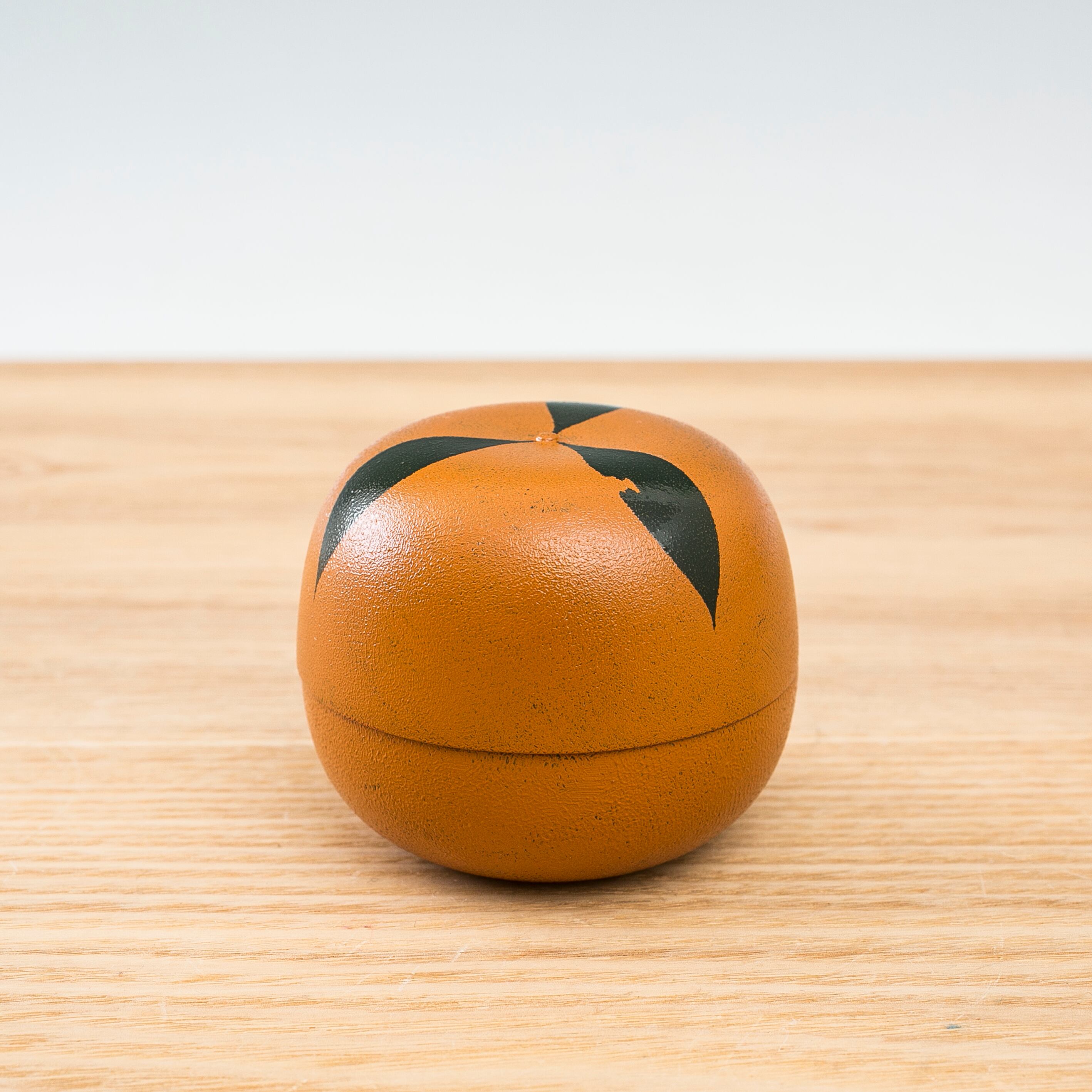 山田平安堂 橙 座興盃 乾漆 蒔絵 内朱 鶴亀 松竹梅 入れ子酒器 重ね盃