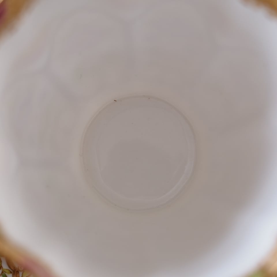 英国ロイヤルアルバート COURT カップ＆ソーサー Bone China 金彩