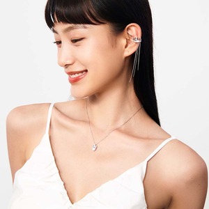 おしゃれ 王冠 パール キラキラ シルバー ネックレス