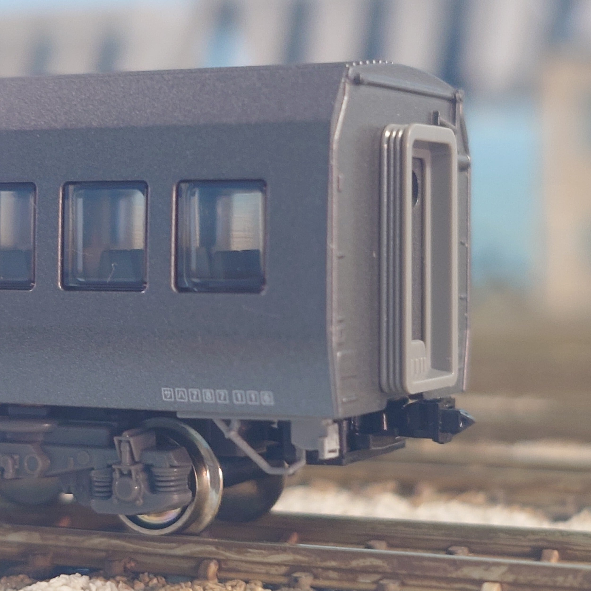 TOMIX 215系」用トイレタンク、車端部床下機器10両分 | Pay ID