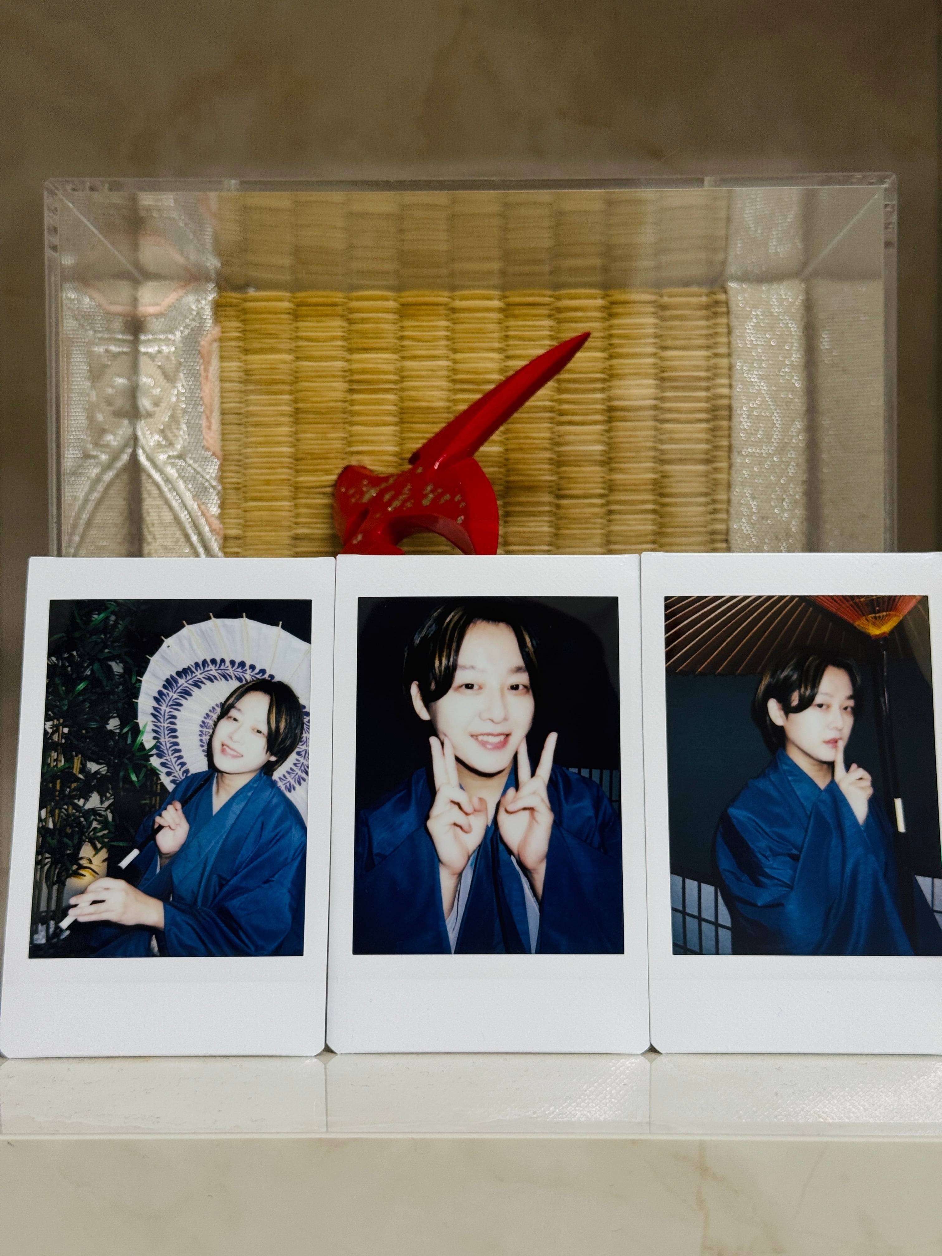 水瀬りか 5枚限定クリスマスチェキ | Pay ID