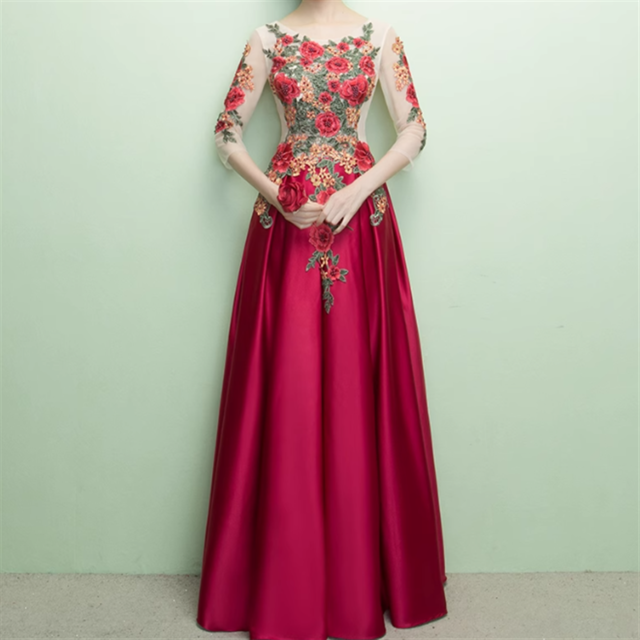 フラワー刺繍ドレス　D1083