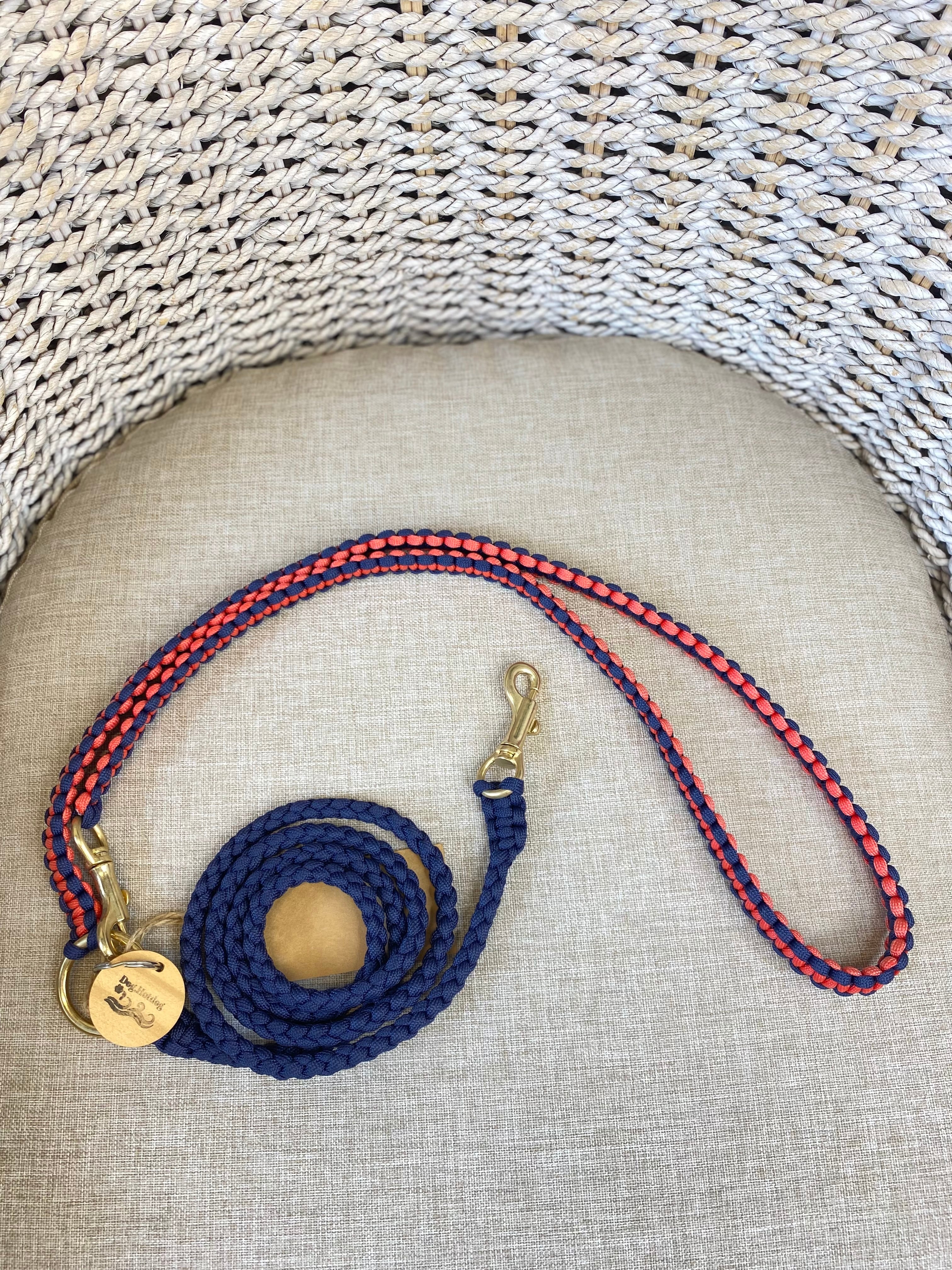 Dog Hotdog パラコードショルダーリード ネイビー×レッド S