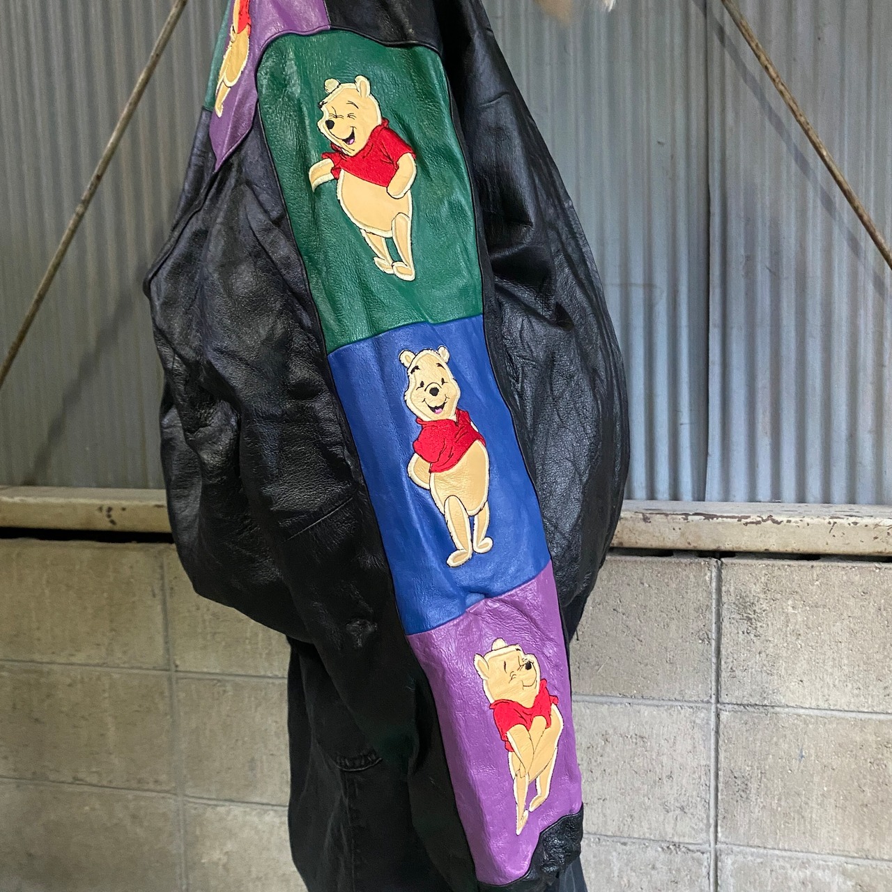 90年代 Pooh ディズニー プーさん キャラクター 刺繍 リアルレザー 