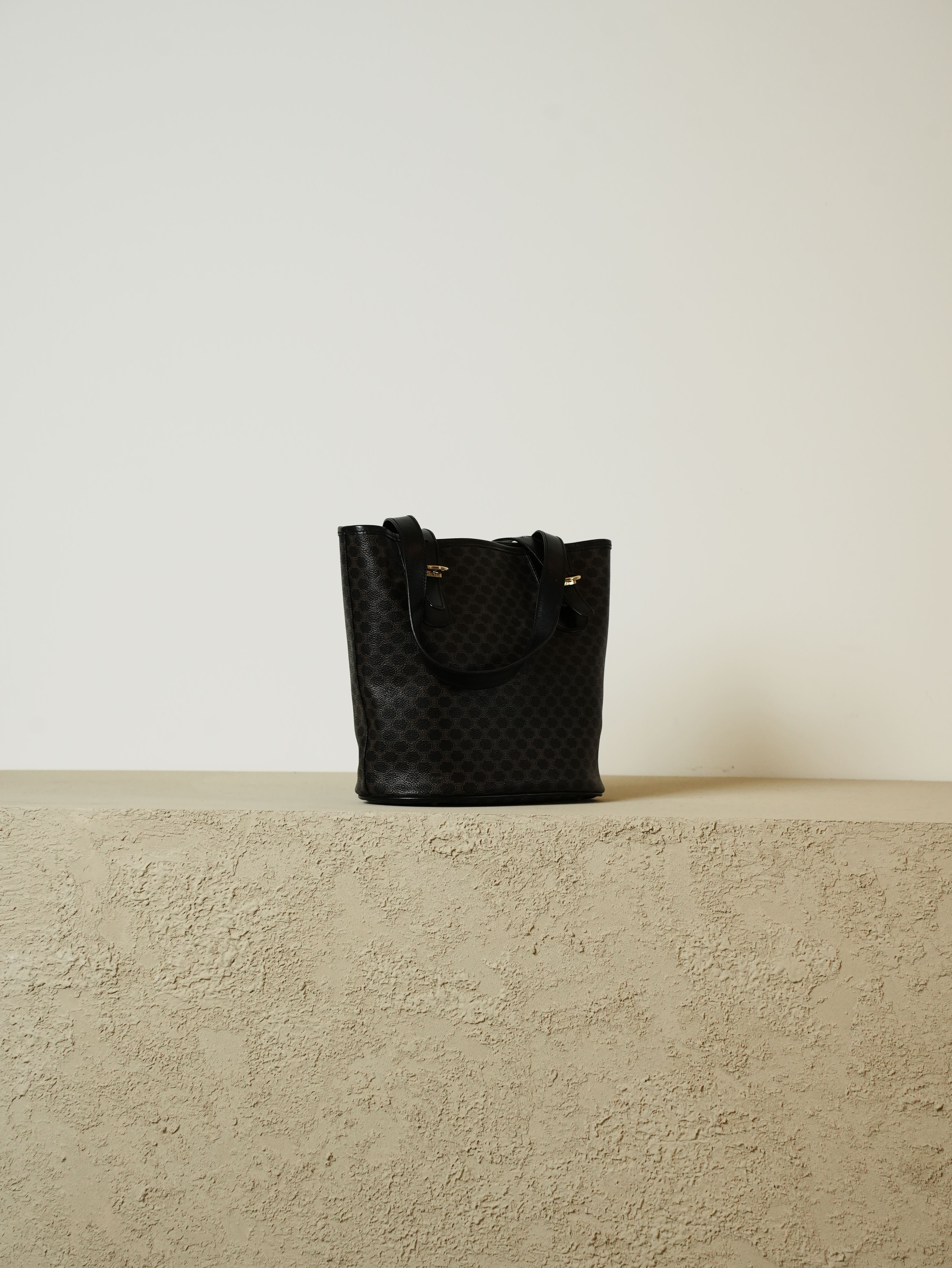 CELINEセリーヌ　マカダム柄 スエードトートバッグ黒オールド CELINE セリーヌ マカダム柄 トートバッグ | Raum Vintage