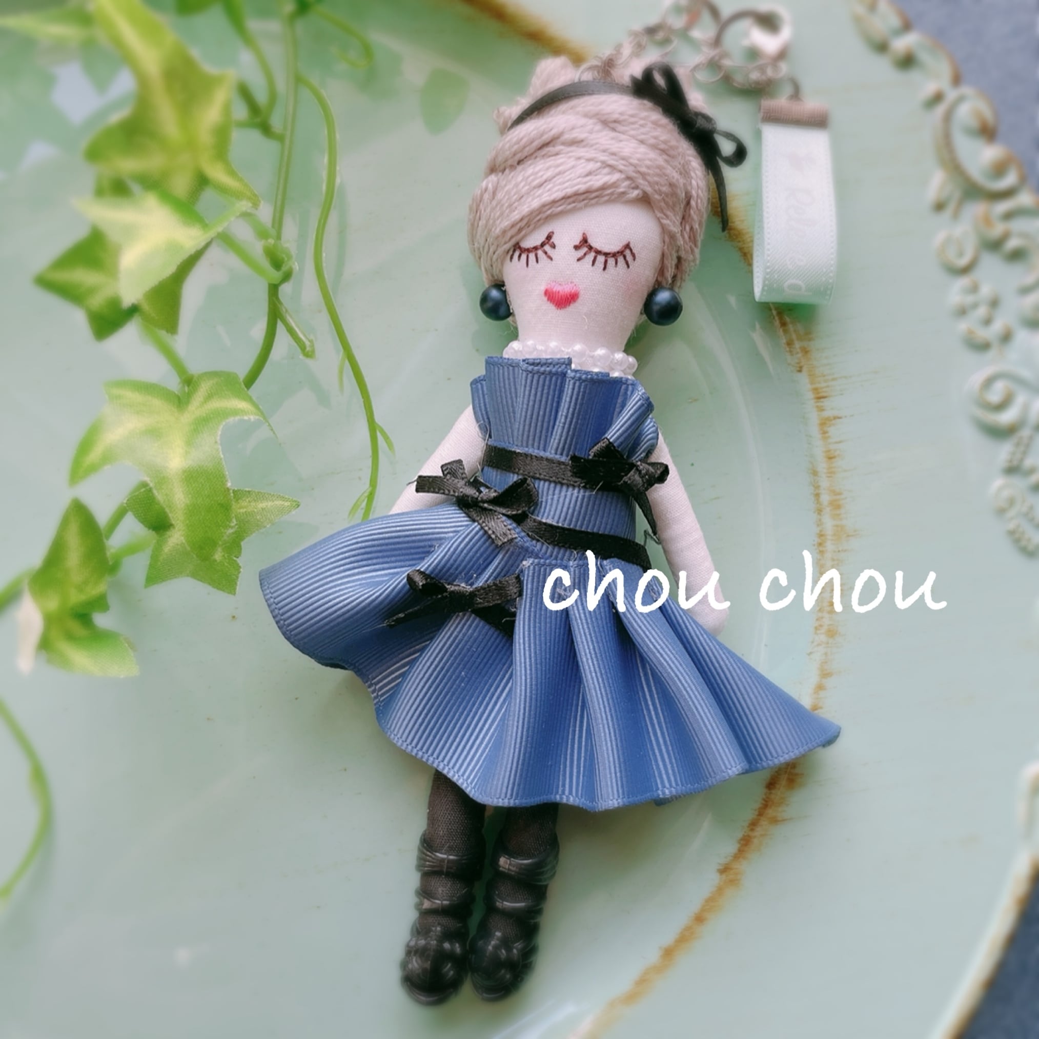 リボンワンピースのルルベちゃん | chou chou shop ♪