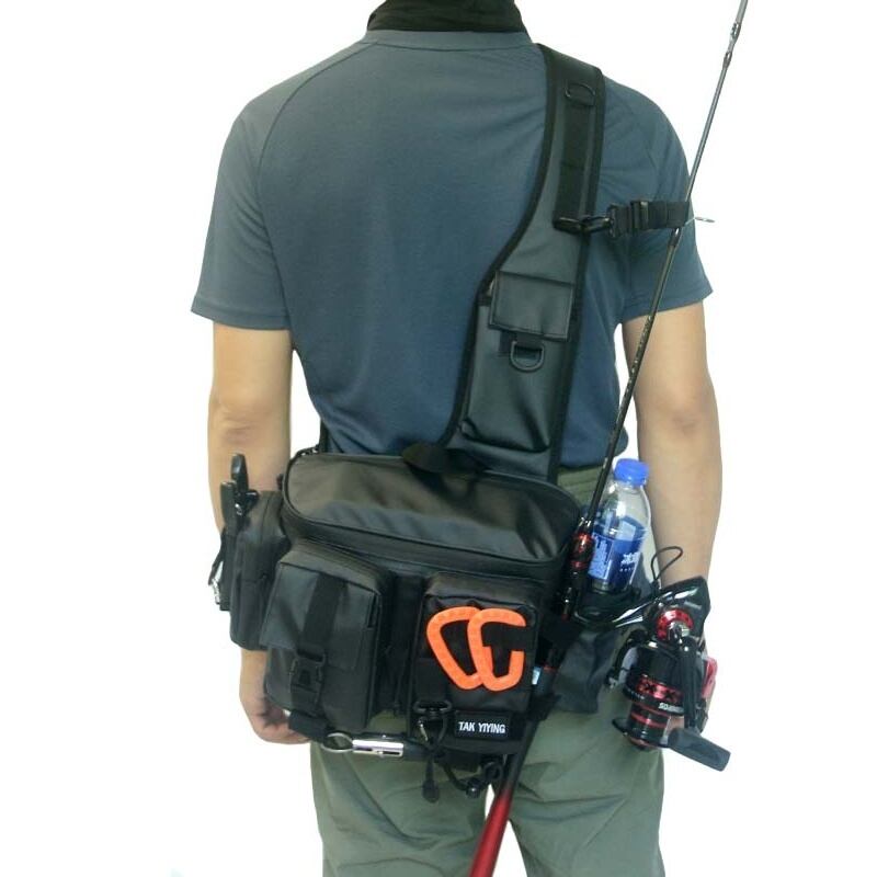 収納力抜群の多機能フィッシングショルダーバッグ A18959