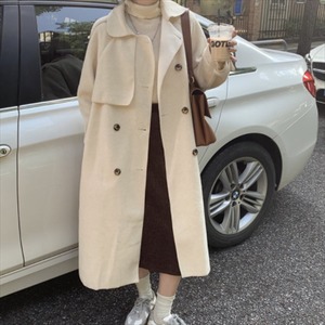 【送料無料】 チェスターコート 無地 カジュアル系 大人可愛い シンプルデザイン ひざ丈 こなれ感 Aライン フレア 30代 40代  レディースファッション 可愛い  春 お出かけ 女子会 デイリーユース お茶会 お呼ばれ