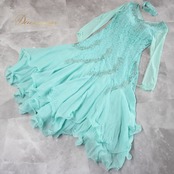 社交ダンス 衣装 スタンダード ドレス ワンピース パーティ衣装 prima boutique プリマブティック 水色 ライトブルー系 ミントグリーン系 花柄 レース 立体感 フレア スカート 軽量 おしゃれ 結婚式 ダンスパーティー フォーマル装飾 デイリーユース パーティーコーデ シルエット おすすめ商品 人気商品 しなやか 繊細なデザイン ドレストップス 体型カバー 上品 イベント用