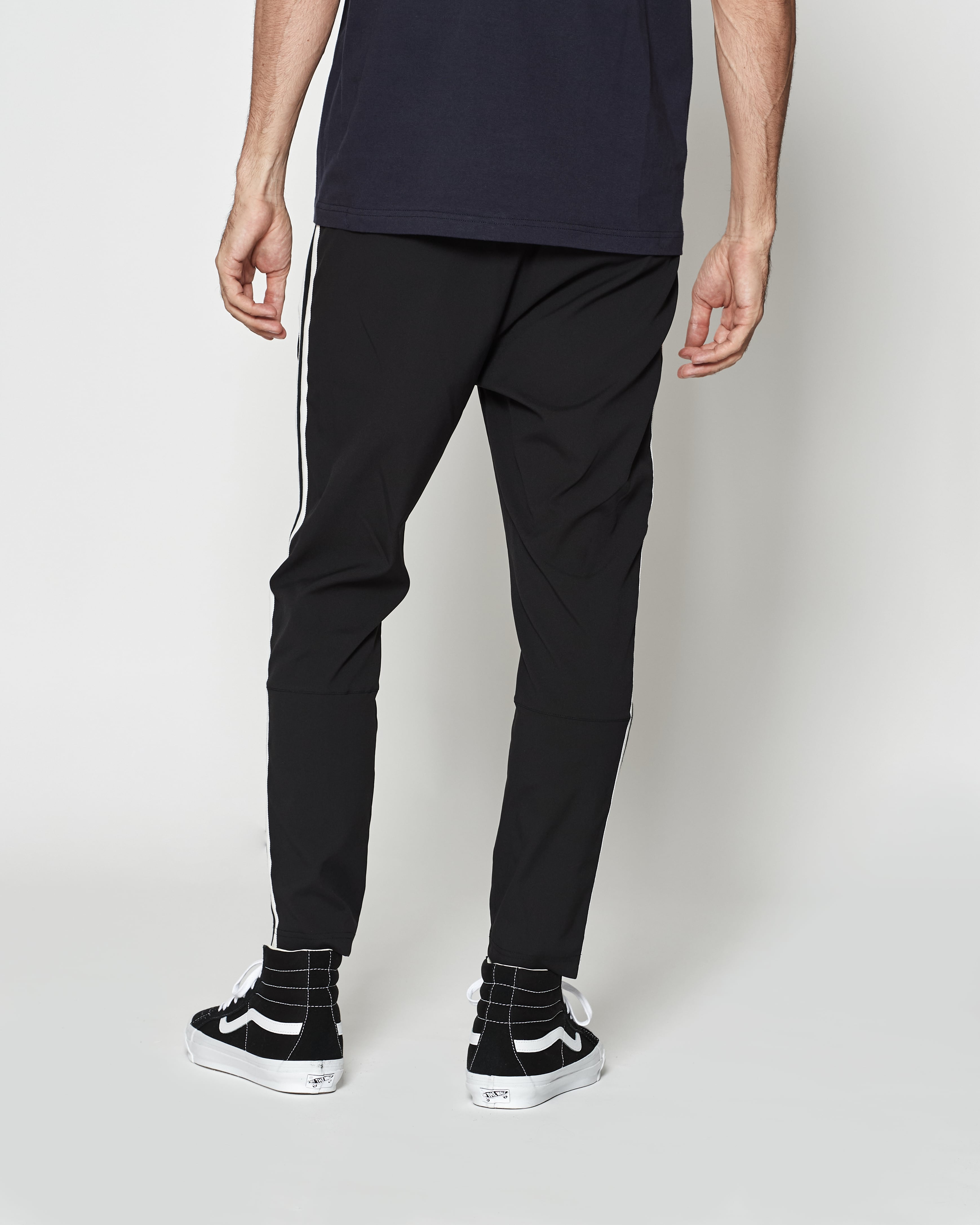 新品未使用　muta MARINE　ブラック　サイドラインパンツ　Ｍ 予約販売3月中旬～4月上旬入荷】muta MARINE × ACANTHUS sweet サイド