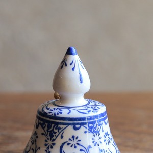 トルコから届いた、美しい模様の小さな呼び鈴 1