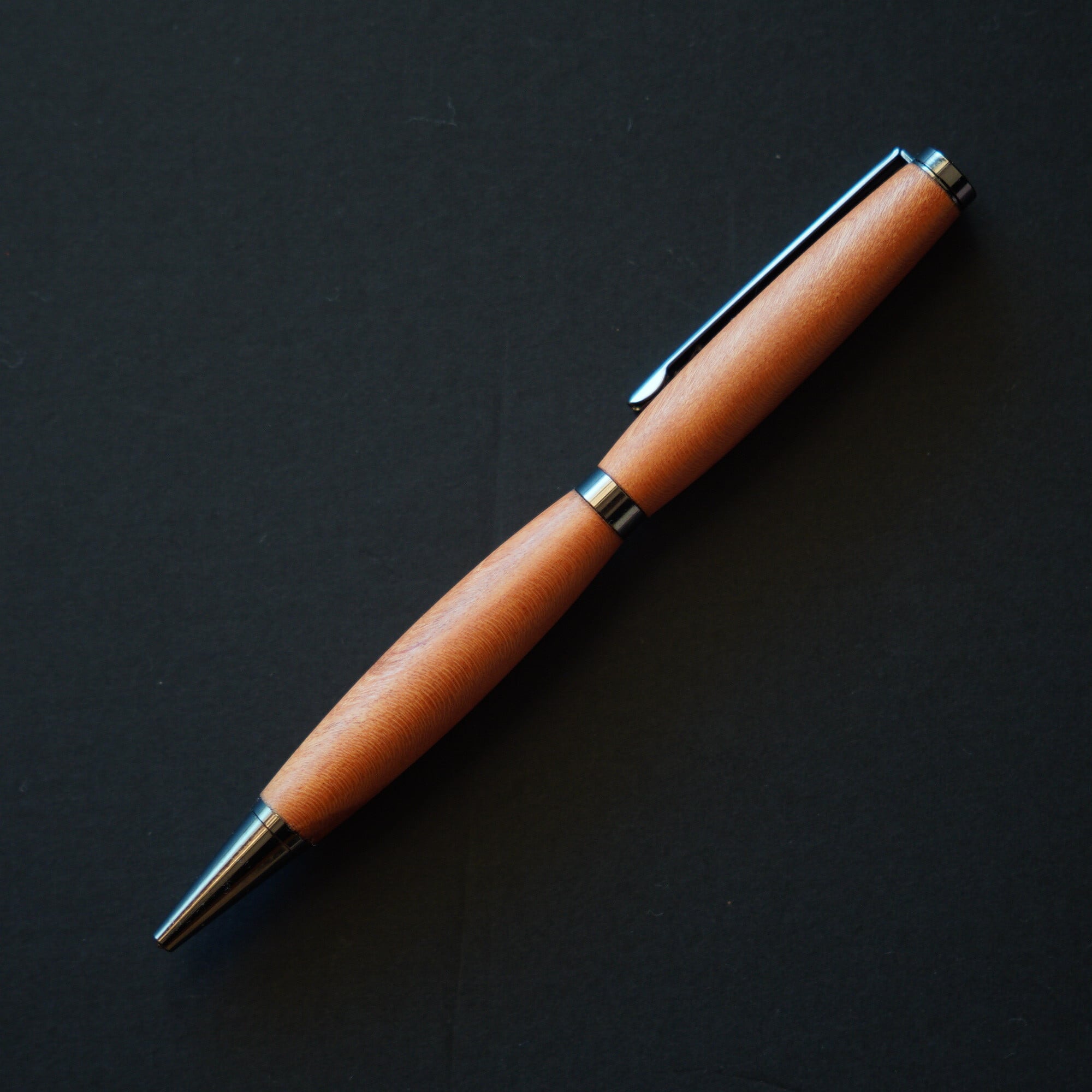 ボグウッド Bogwood　ボールペン 埋れ木オーク ボールペン | Bog Oak Twist Pen | キャムズクラフト