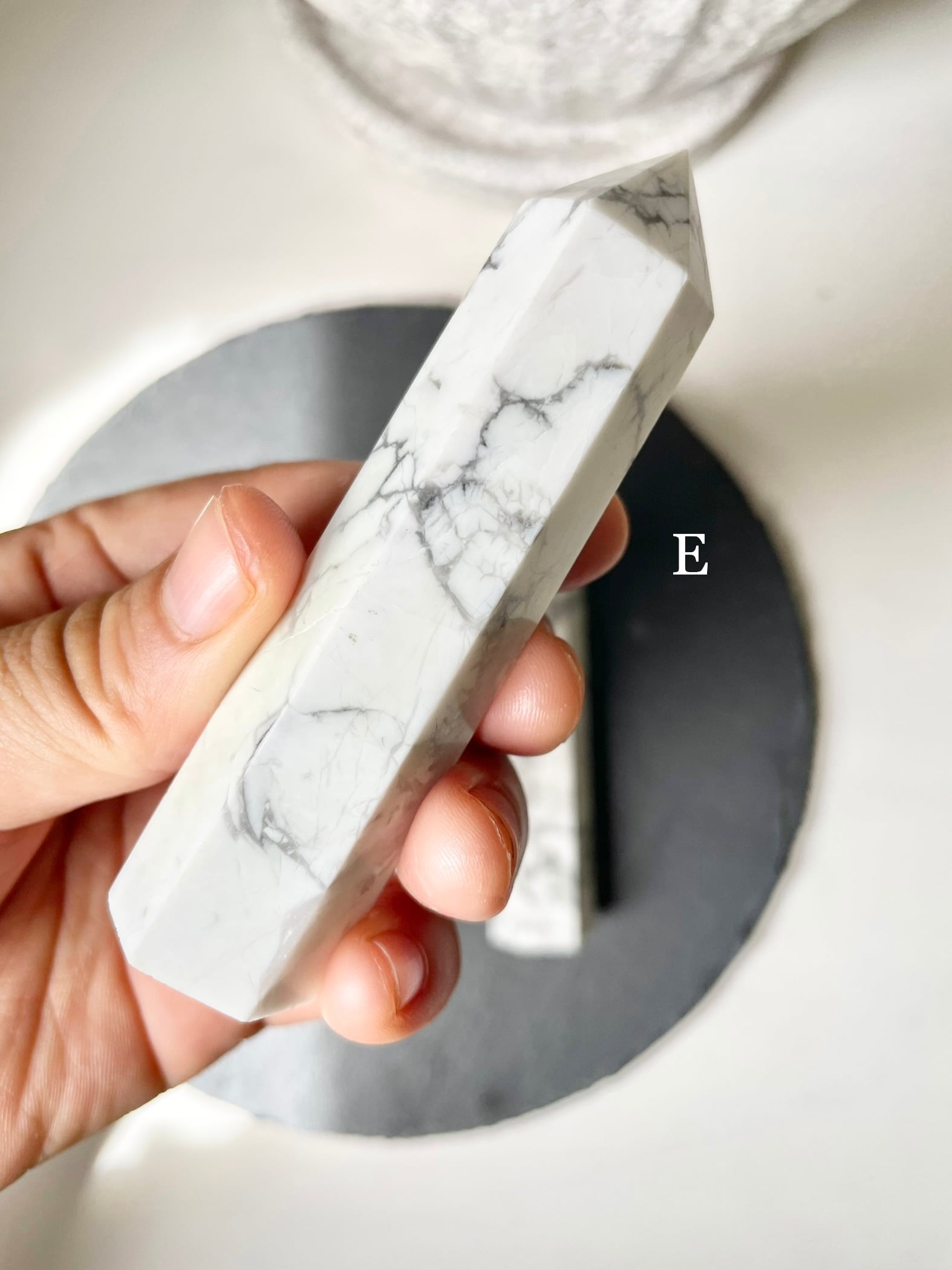 Howlite Tower / ハウライトタワー