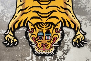 Tibetan Tiger Rug 《Lサイズ•ウール・オリジナル3・シグネチャーイエロー142》チベタンタイガーラグ