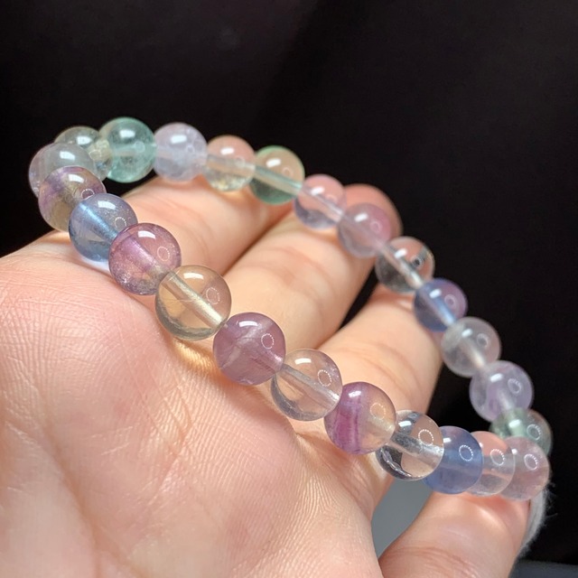 f120.優しいグラデーションフローライトブレスレット
