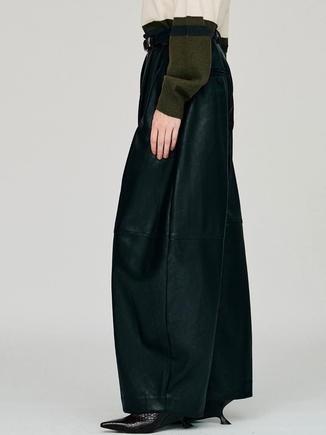 【26AW | WOMEN】PRANK PROJECT プランクプロジェクト / パンツ / Fake Leather Balloon Pants　31262466111 - 4