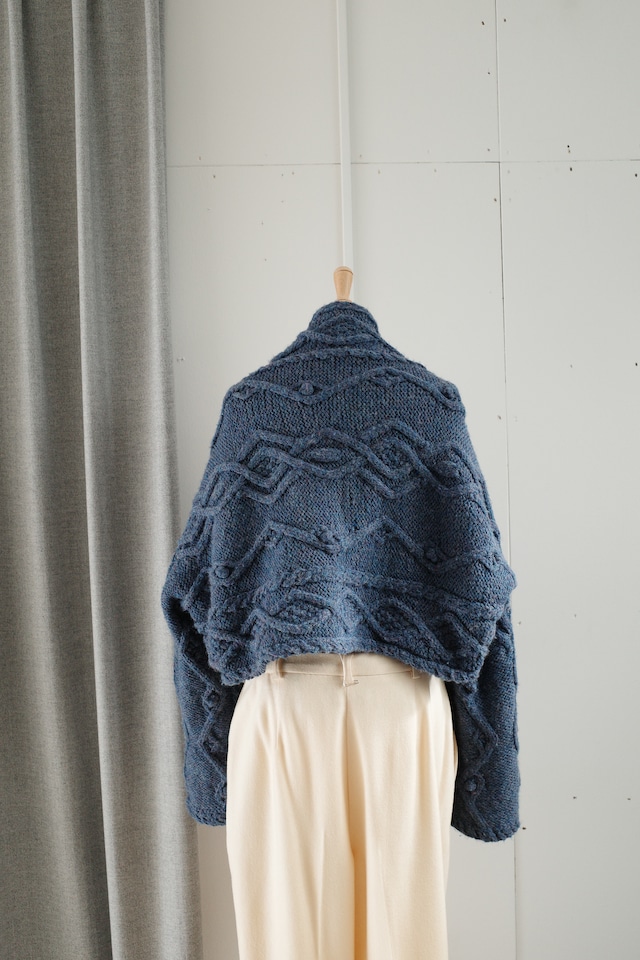 daughter/winter theme knit cardigan