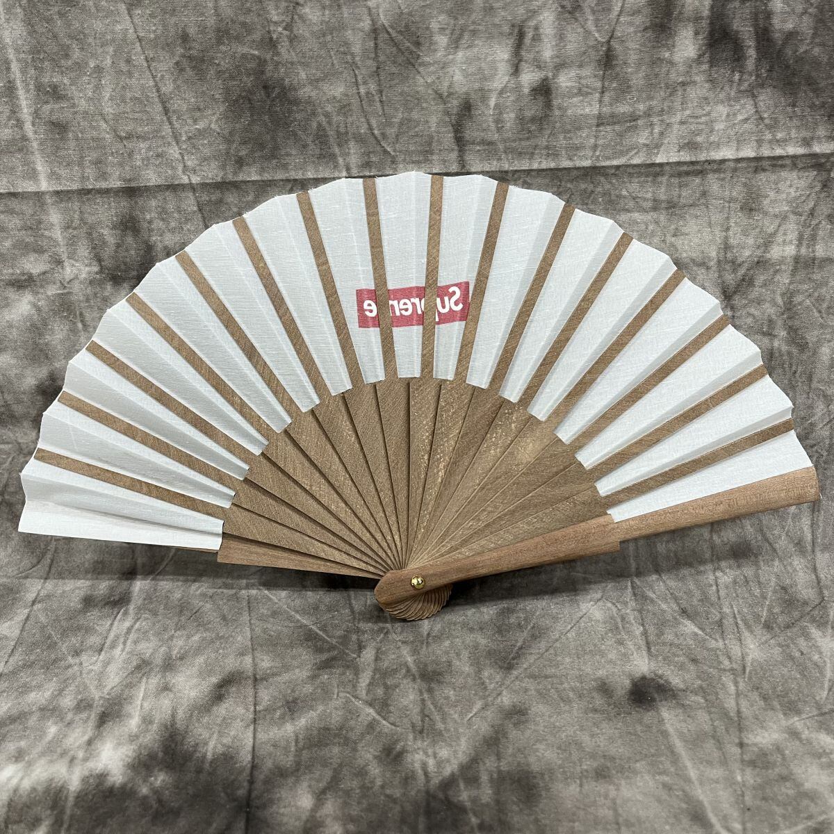 ★送料無料★ Supreme Folding Fan シュプリーム 扇子