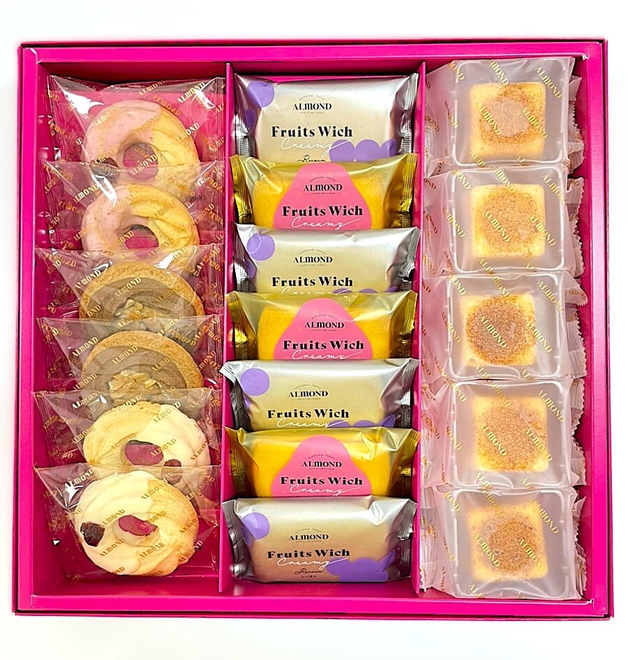 【NEW】六本木アマンド洋菓子詰合せ（１８個入）