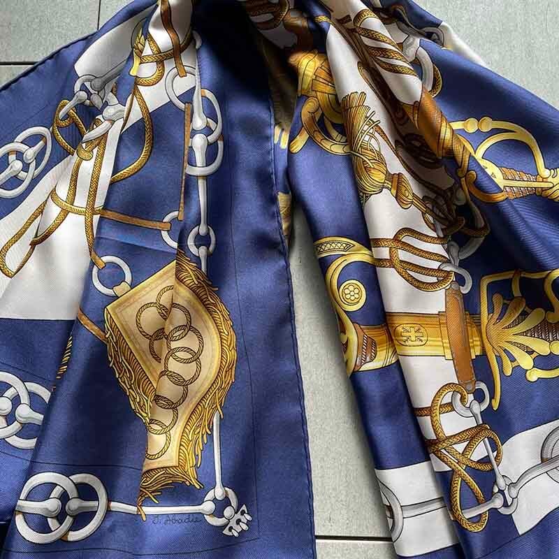エルメススカーフ Hermes カレ90 Cliquetis シルクスカーフ ネイビー
