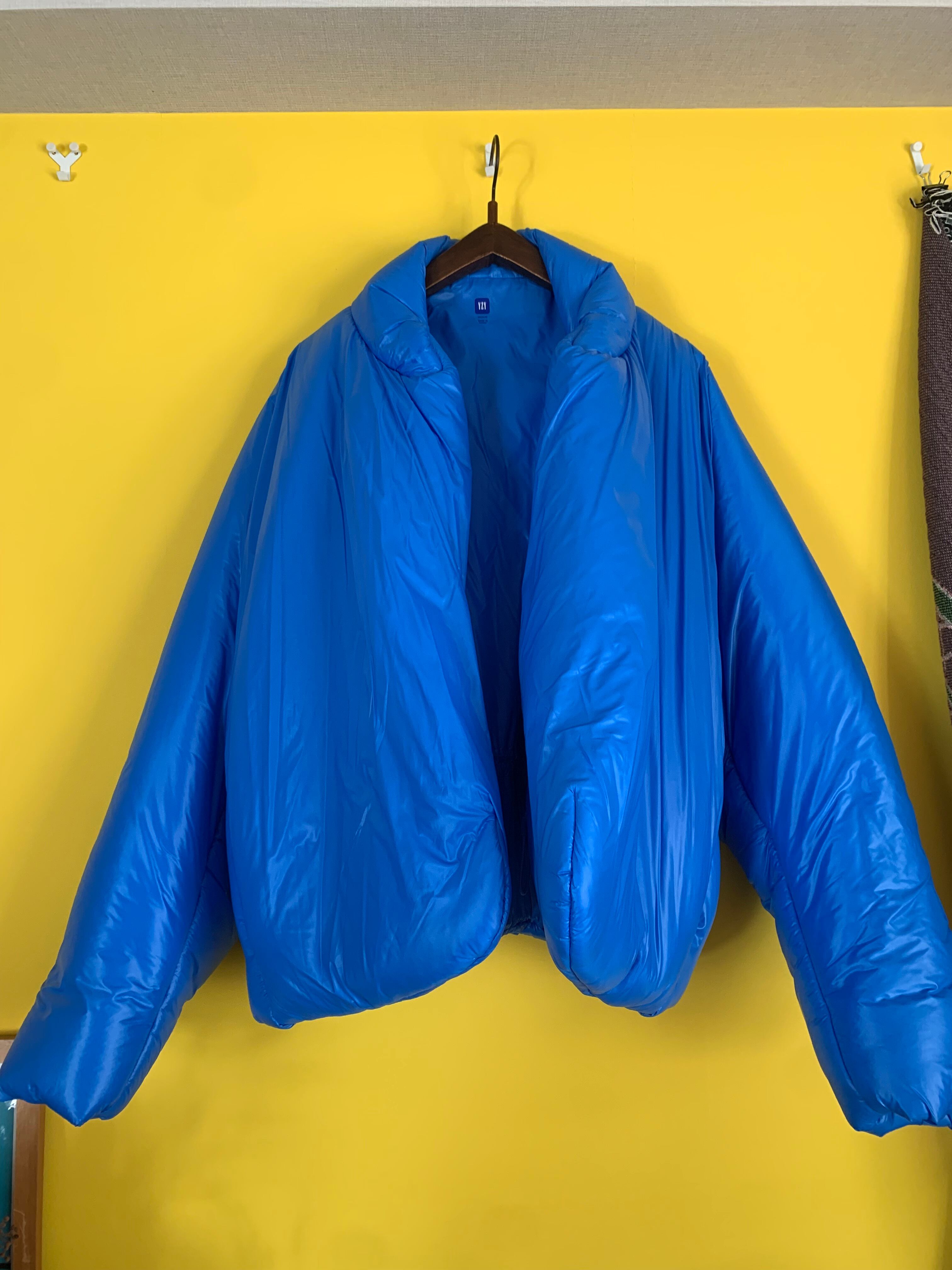 Yeezy Gap ダウンジャケット | gombieswear