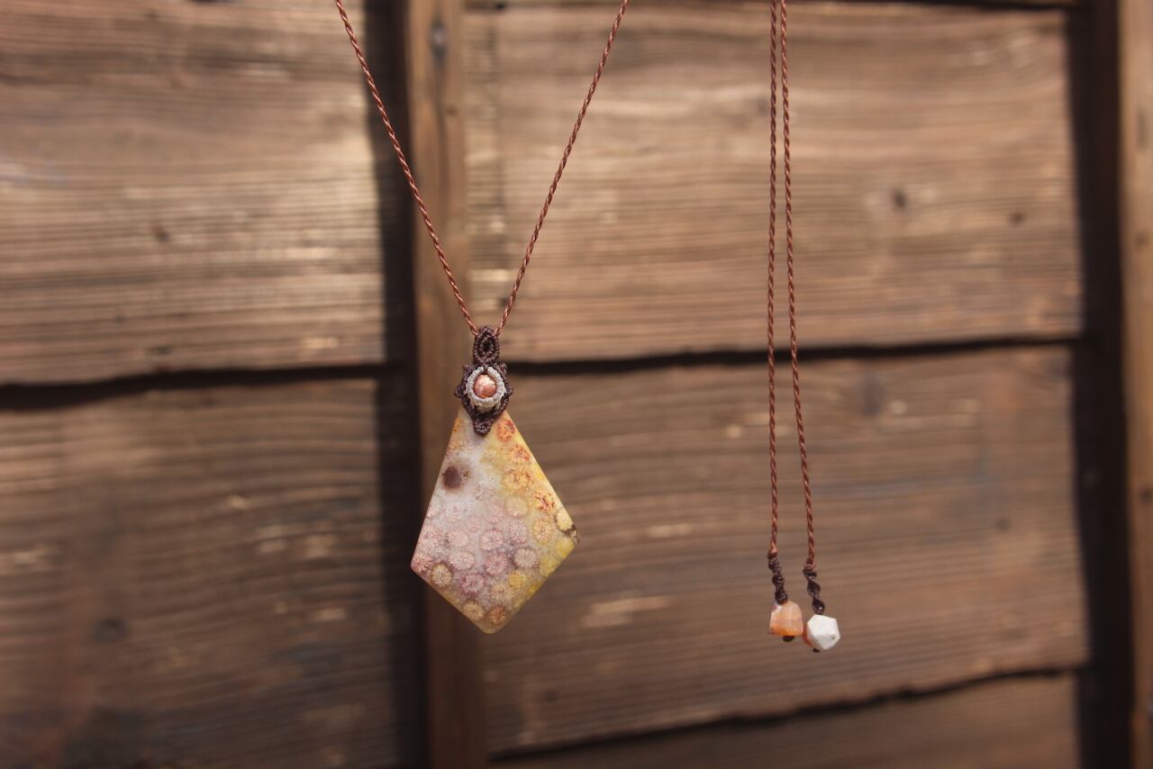 Fossil Coral & Sunstone micro macrame pendant