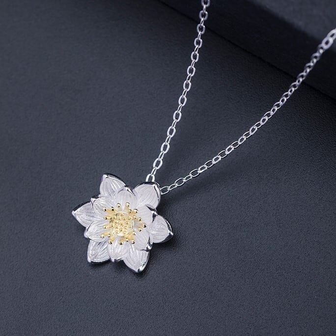 蓮の花のペンダント プレゼント ご褒美 N040 | Vary