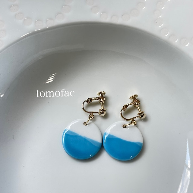 直営ネットショップ限定【波佐見焼】 【tomofac】【tomofacブルーハーフ】【陶器イヤリング】