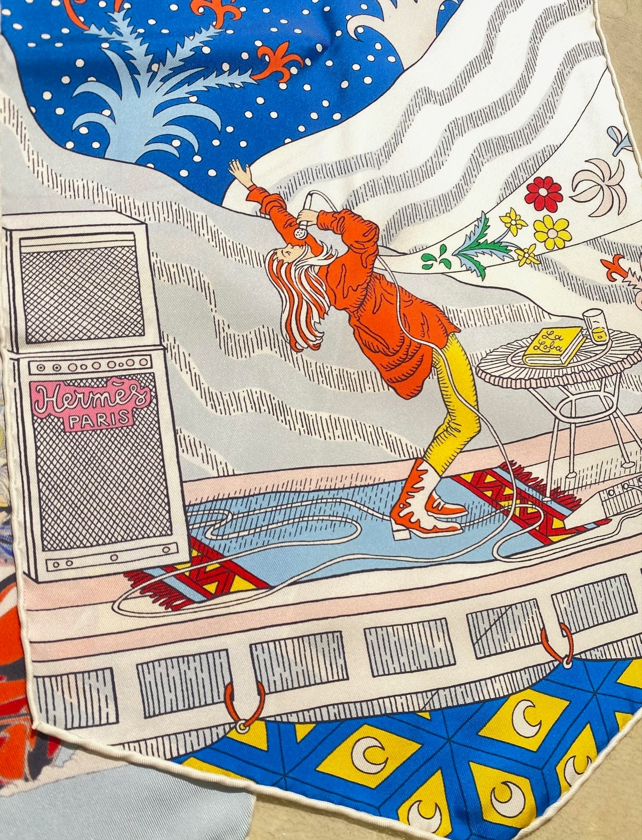 HERMES エルメス スカーフ マキシツイリー・ルーロ 103874S
