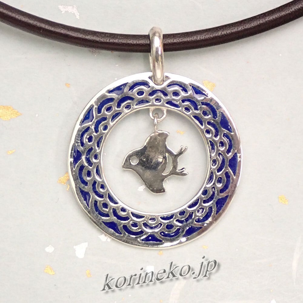 和柄シリーズ】波千鳥の透胎七宝ペンダント Blue | korineko